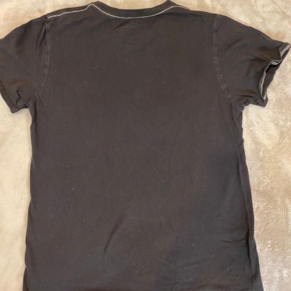 Calvin Klein V-Neck T-Shirt - Picture 4 of 4